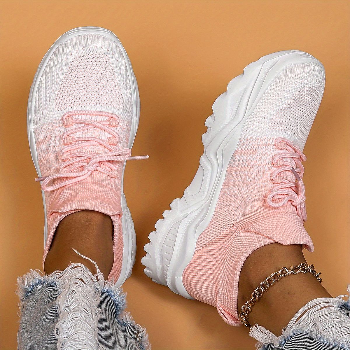 Low-Top Lace-Up Sneakers – Breathable & Comfortable Casual Shoes