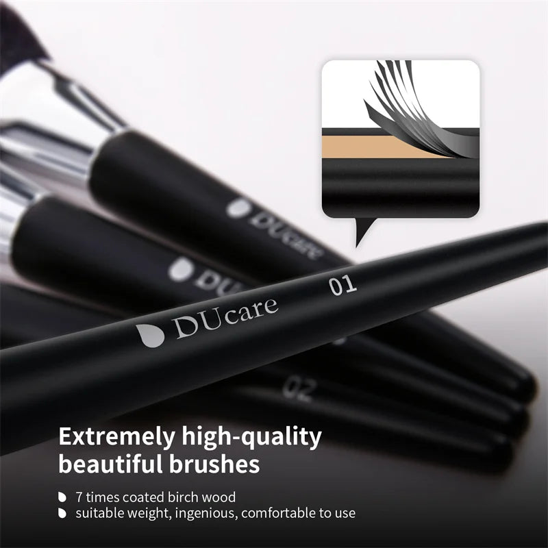 Professional Makeup Brush Set with Synthetic Bristles